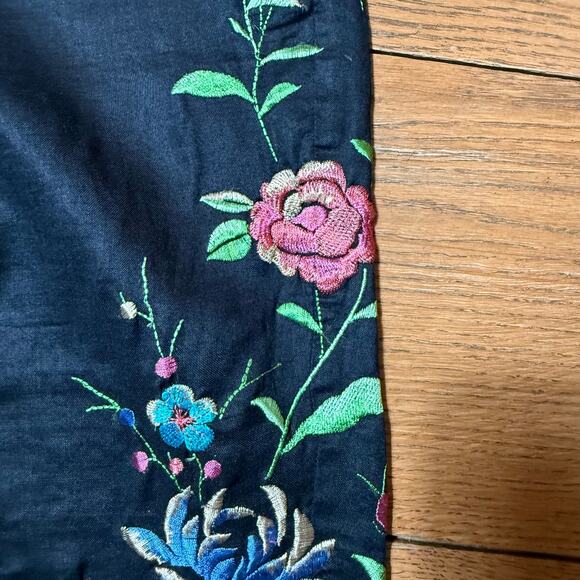 Allison Taylor Black Linen Pants 14 Embroidered Floral Cropped Boho Straight Leg - Picture 6 of 10